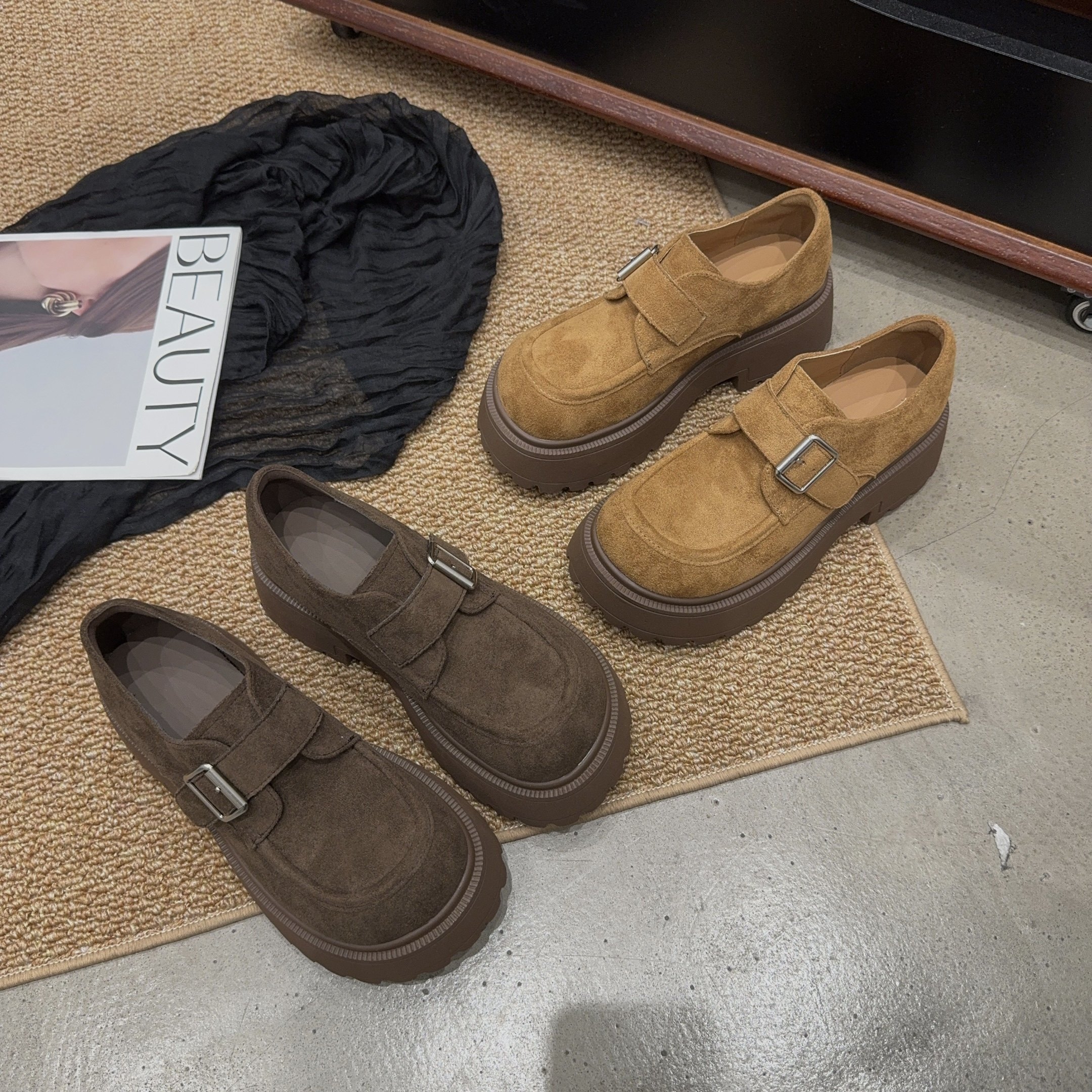 9389乐乐家秋季新品女厚底增高绒面魔术贴乐福鞋轻盈舒适英伦风潮,女鞋,乐福鞋（豆豆鞋）,淘宝优惠券,粉丝福利购,淘宝优惠卷