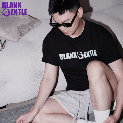 BLANKGENTLE经典logo印花纯棉T恤