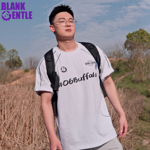 BLANK美式复古字母印花短袖T恤
