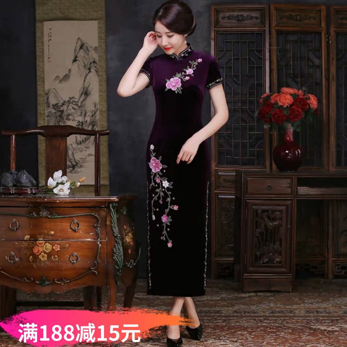 刺绣婚礼宴会礼服中老年妈妈金丝绒钉珠旗袍日常走秀绣花连衣裙女