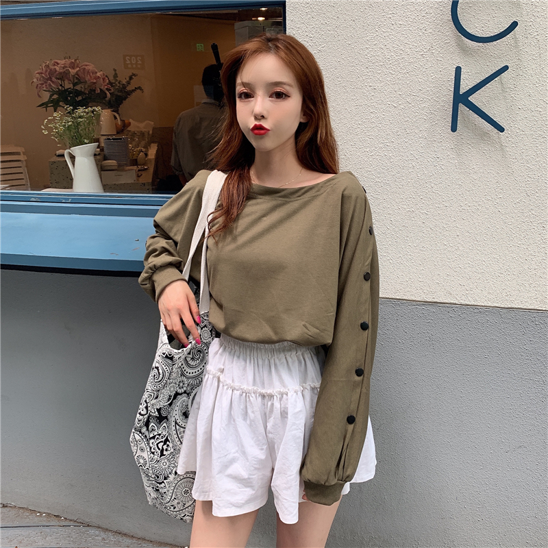 Real shooting autumn Korean loose and versatile side button long sleeve thin loose super cool sweater