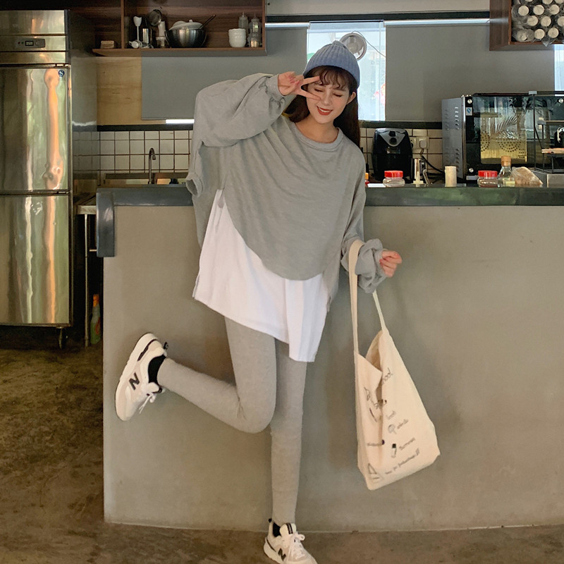 Real shot loose and fake two-piece sweater shows thin tight pants fashion two-piece set