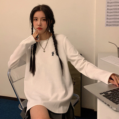 Real shot long sleeve t-shirt female spring and autumn Korean embroidery new student top large women's dress