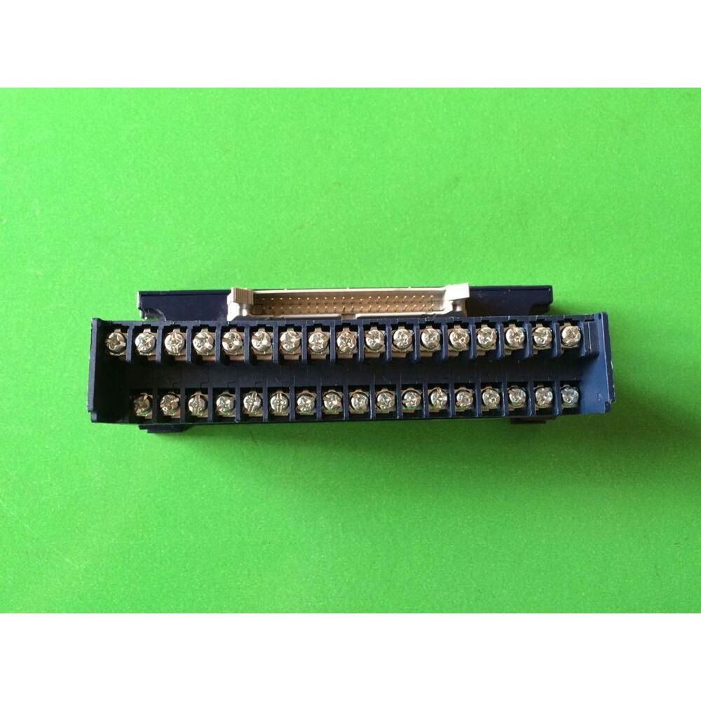 米思米三菱电机输入输出用PLC连接器端子台MWS-M40HT34-MT-3