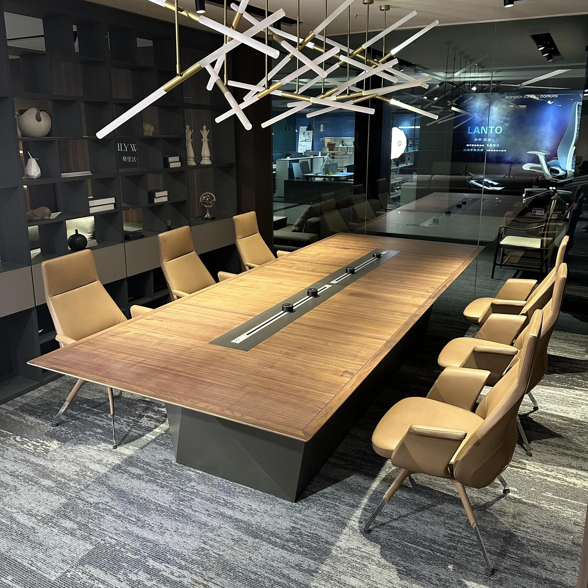 轻奢新中式北美黑胡桃木实木会议桌新款简约大型办公室接待桌长桌