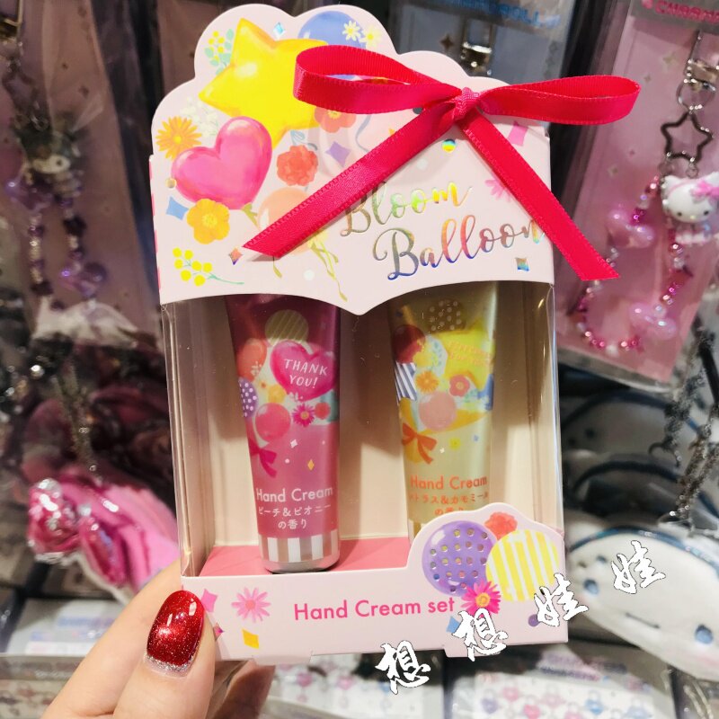 日本charley蜜桃牡丹柑橘洋甘菊香限定保湿补水护手霜礼盒套装