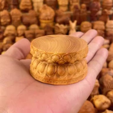 崖柏实木雕刻圆形莲花座佛像垫