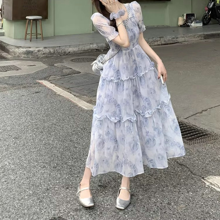 温柔风茶歇法式桔梗长裙2025夏季气质仙女超仙收腰方领碎花