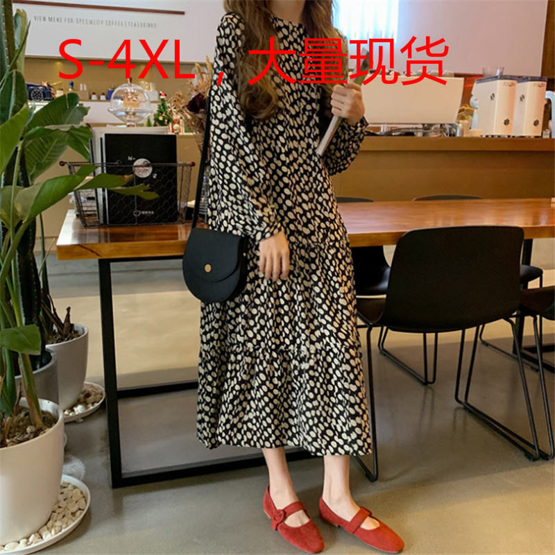 European station autumn dress new French retro dress with big swing