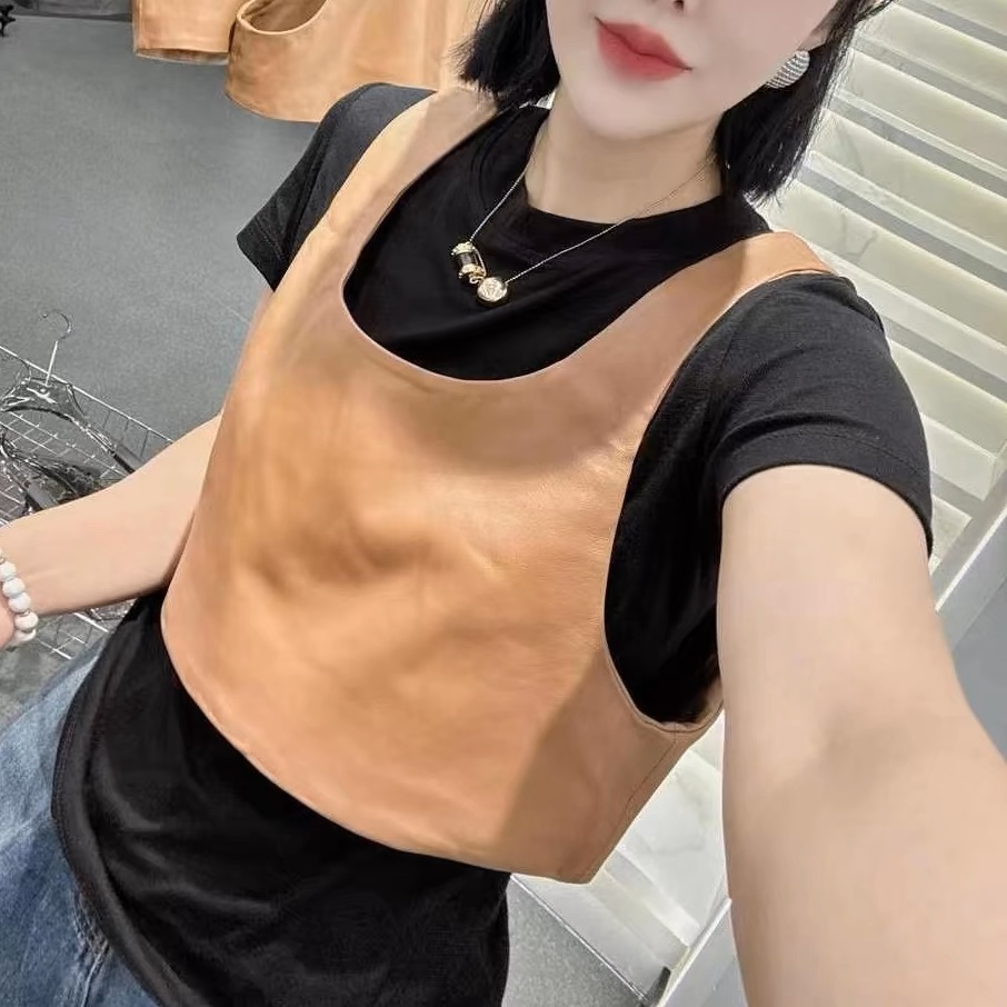 网红同款时尚秋季新款真皮绵羊皮百搭短款无袖背心马甲休闲外搭女
