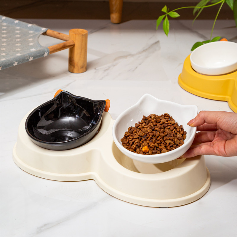 新品猫碗陶瓷猫食盆猫咪碗宠物斜口保护颈椎防打翻双碗喝水喂食碗