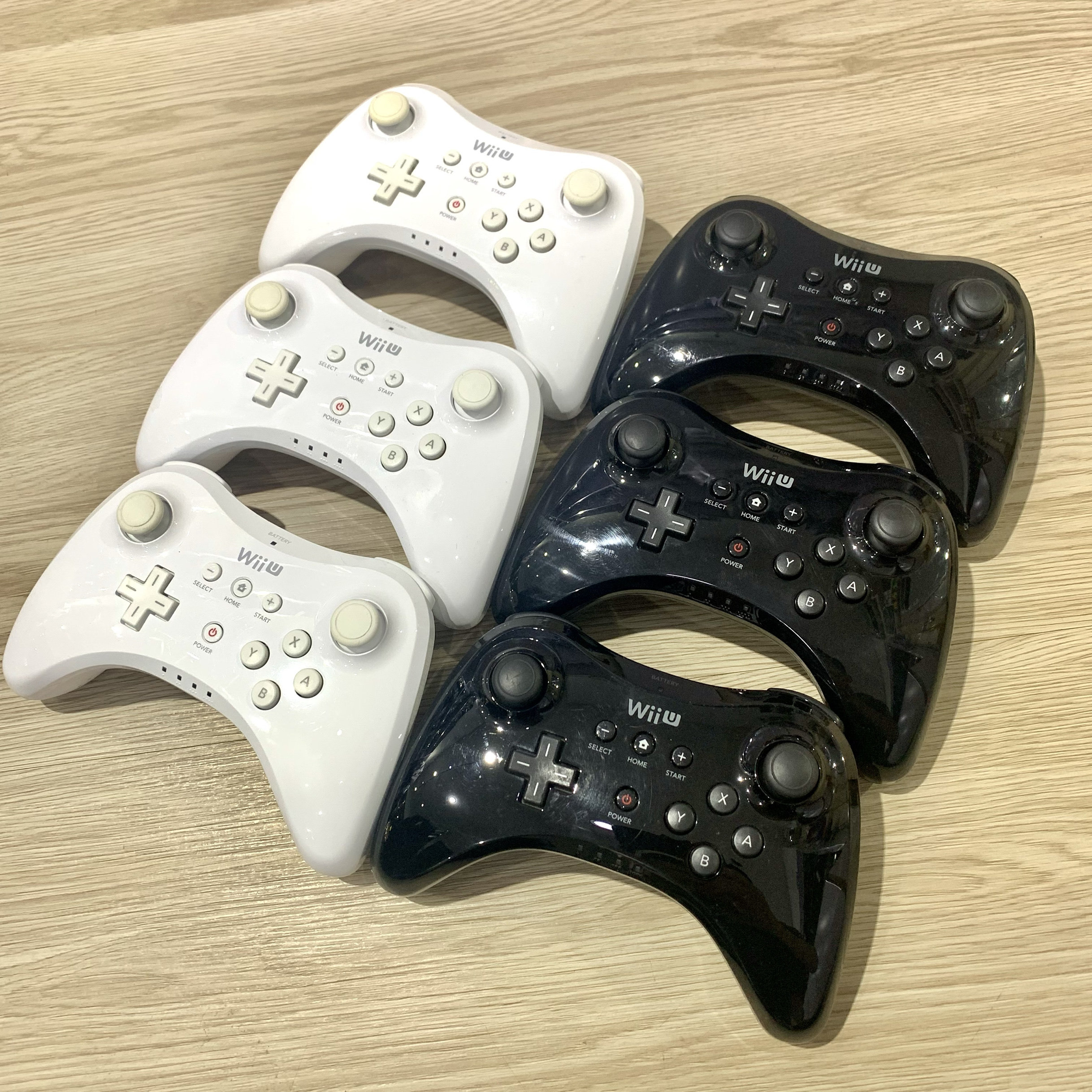 任天堂 wiiu pro 原装无线手柄 牛角手柄