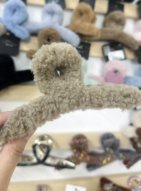 notd饰品韩国东大门美拉德毛圈秋冬八字抓夹发夹后脑勺夹子鲨鱼夹