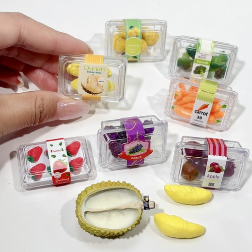 6分娃屋玩具配件 微缩盒装水果场景摆件迷你鸭梨苹果仿真葡萄模型