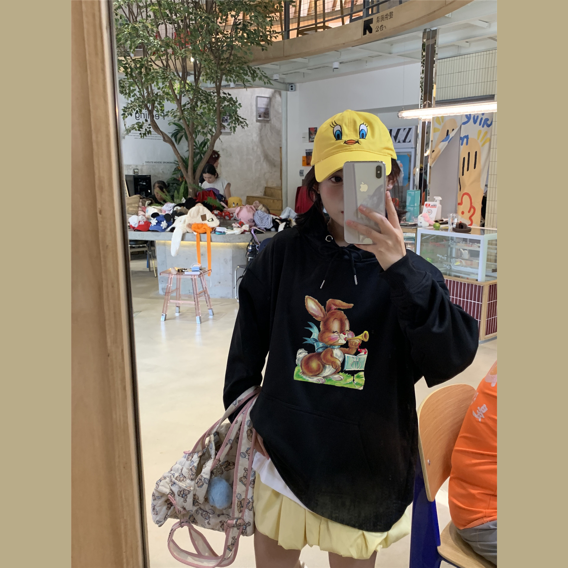 甜心轰炸机卡通可爱蝴蝶结小兔加绒加厚黑色连帽卫衣外套女上衣