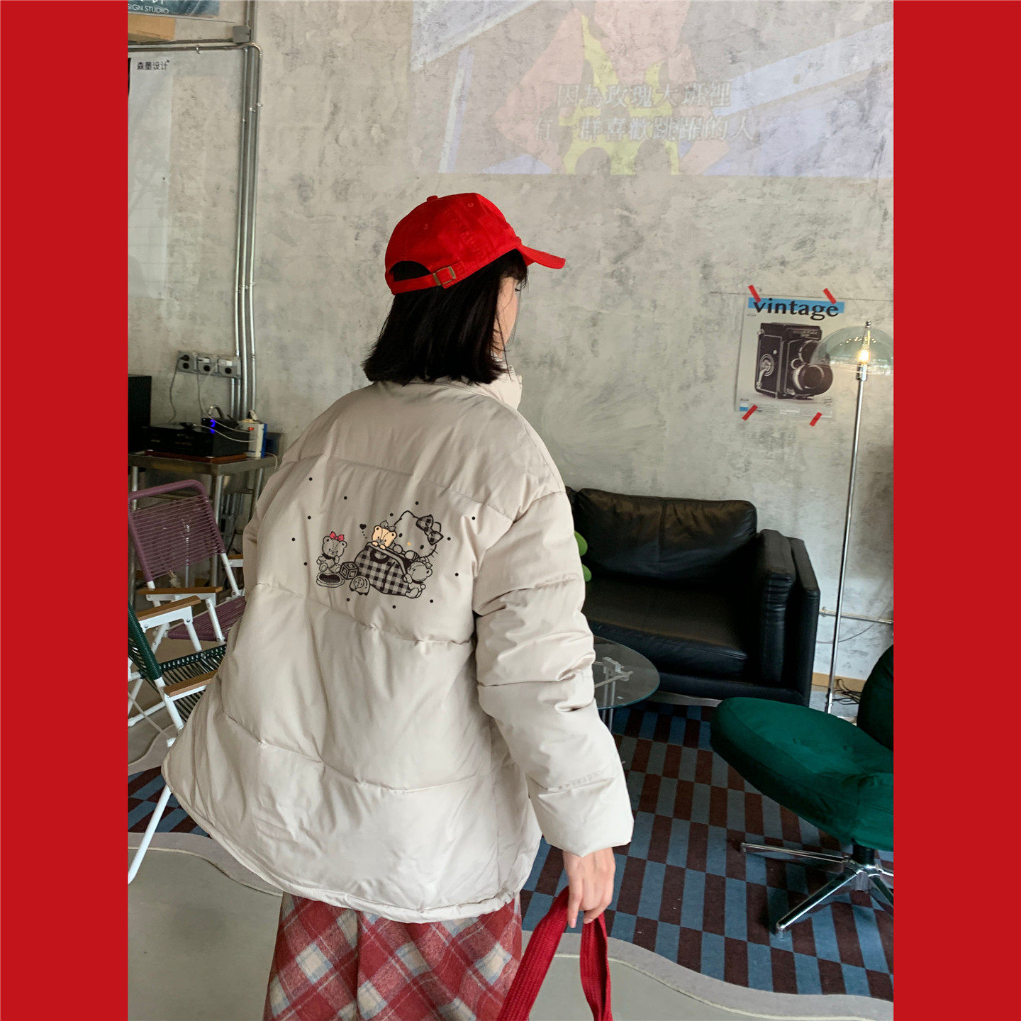 甜心轰炸机HelloKitty超好看少女13高中学生15岁宽松羽绒棉服外套