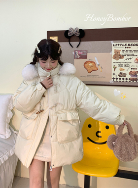 甜心轰炸机秋冬季牛角扣毛领连帽棉服女大口袋短款保暖棉衣外套