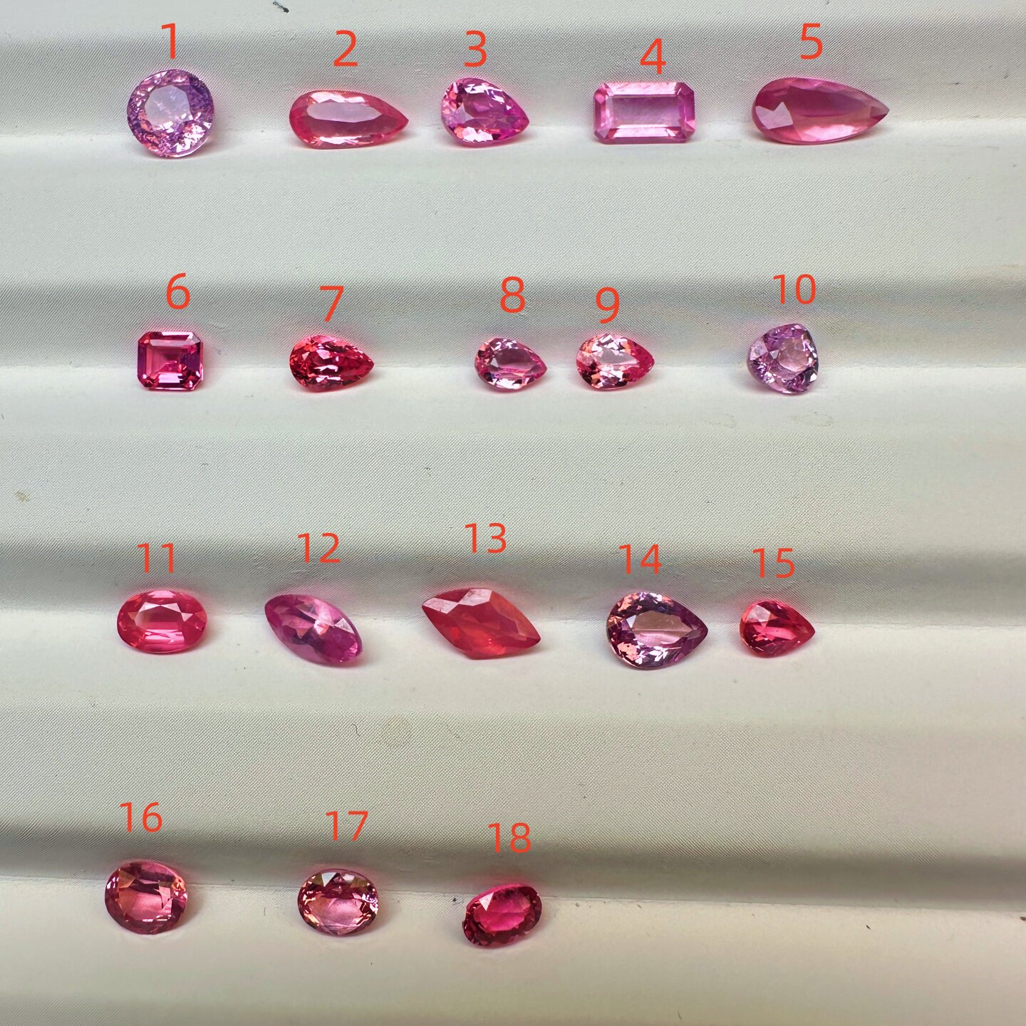 天然马亨盖红色尖晶石戒面裸石热粉200元起/克拉晶体通透宝石h2