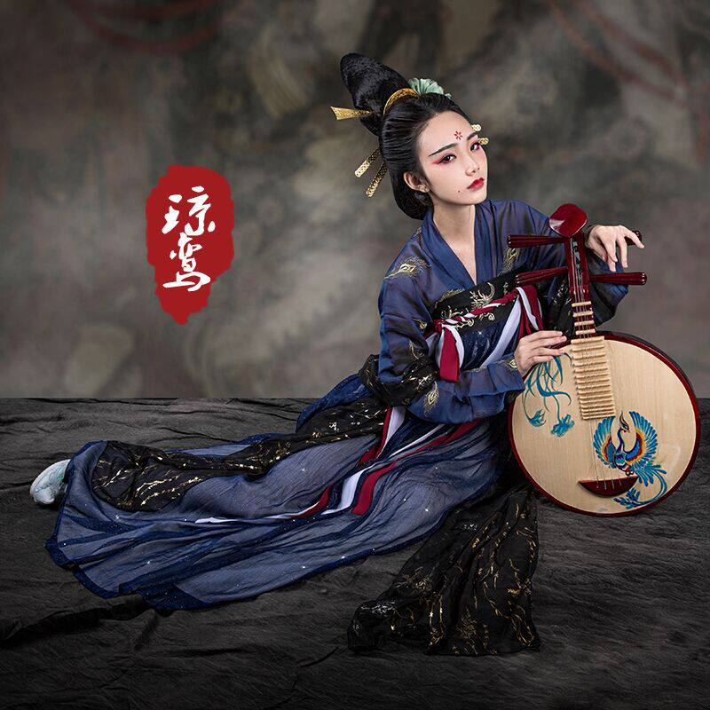 绣花唐制传统飘逸仙女汉服出租