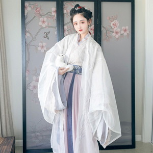 合唱服出租市场：从幕后走到台前
