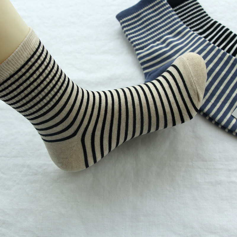 春秋冬季纯棉袜子女中筒袜韩国百搭条纹透气吸汗文艺范中腰短袜