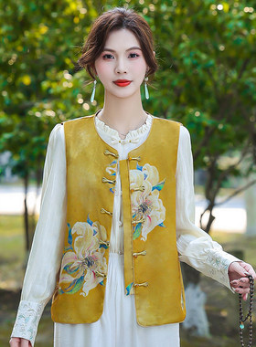 新中式国风盘扣绣花缎面马甲外套女时髦洋气外穿坎肩春夏薄款背心