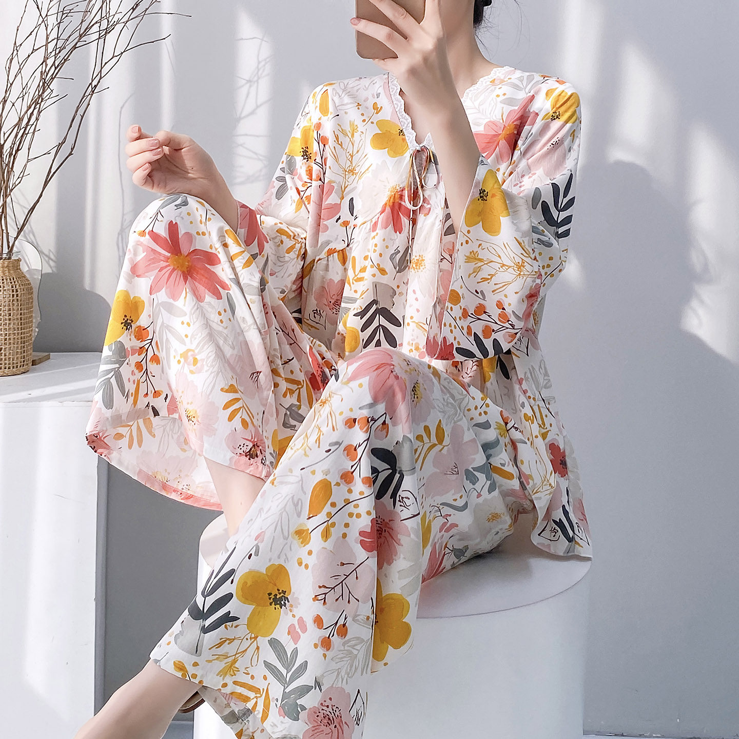 睡衣女春夏季甜美碎花带胸垫宽松可外穿家居服绵绸免穿内衣套装薄