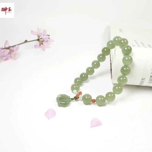 Браслет из нефрита