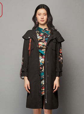 渔牌女装风衣女款2023新款撞色连帽绣花过膝休闲长款外套FGFC3011