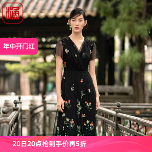 古典网布绣花V领连衣裙休闲长裙女FGEB0096 中式 2022新款 渔牌女装