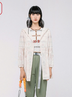 渔牌女装2024新款春款绣花抽绳收腰中长款带帽休闲薄外套FGGA3026