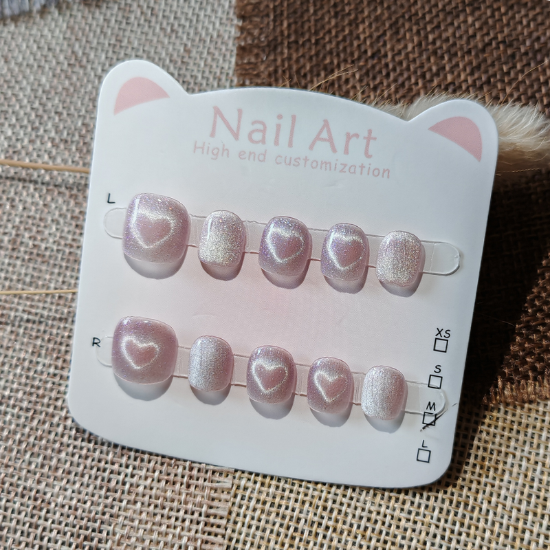 粉色爱心猫眼儿童穿戴甲纯手工 5-8-10岁小朋友学生美甲贴片短款