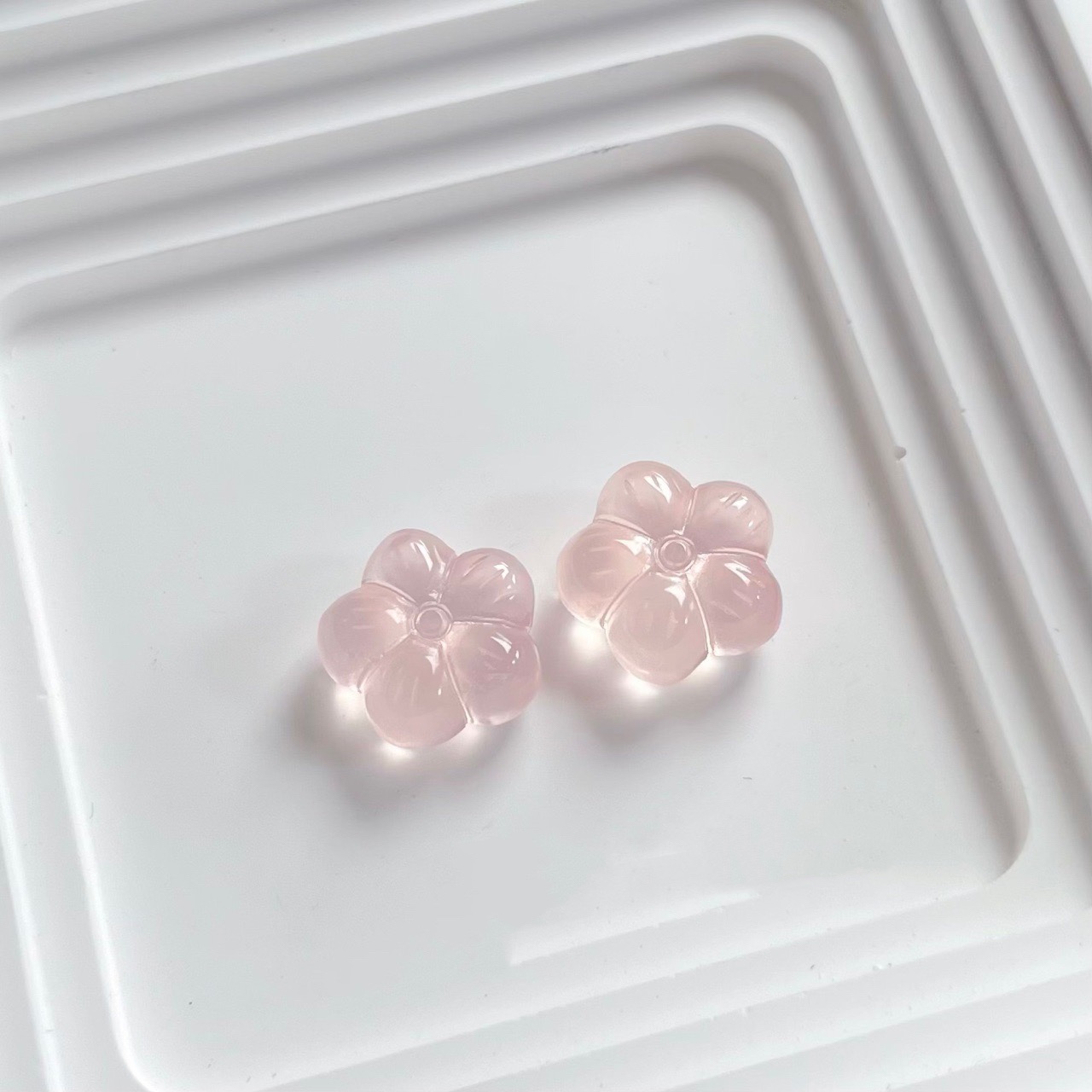天然芙蓉石粉晶小胖花吊坠挂件五瓣花配件小胖花小提溜diy配件