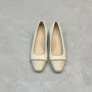 秋季真皮圆头拼接小香风浅口单鞋链条装饰粗跟舒适百搭工作鞋女鞋