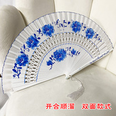 7寸大红色白色青花双面旗袍扇木扇舞台表演古典走秀西班牙咏春扇