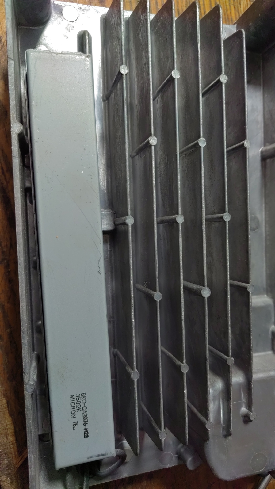 BKO-CA2076-H23    350ΩK MICRON  三菱800系列变频器刹车电阻