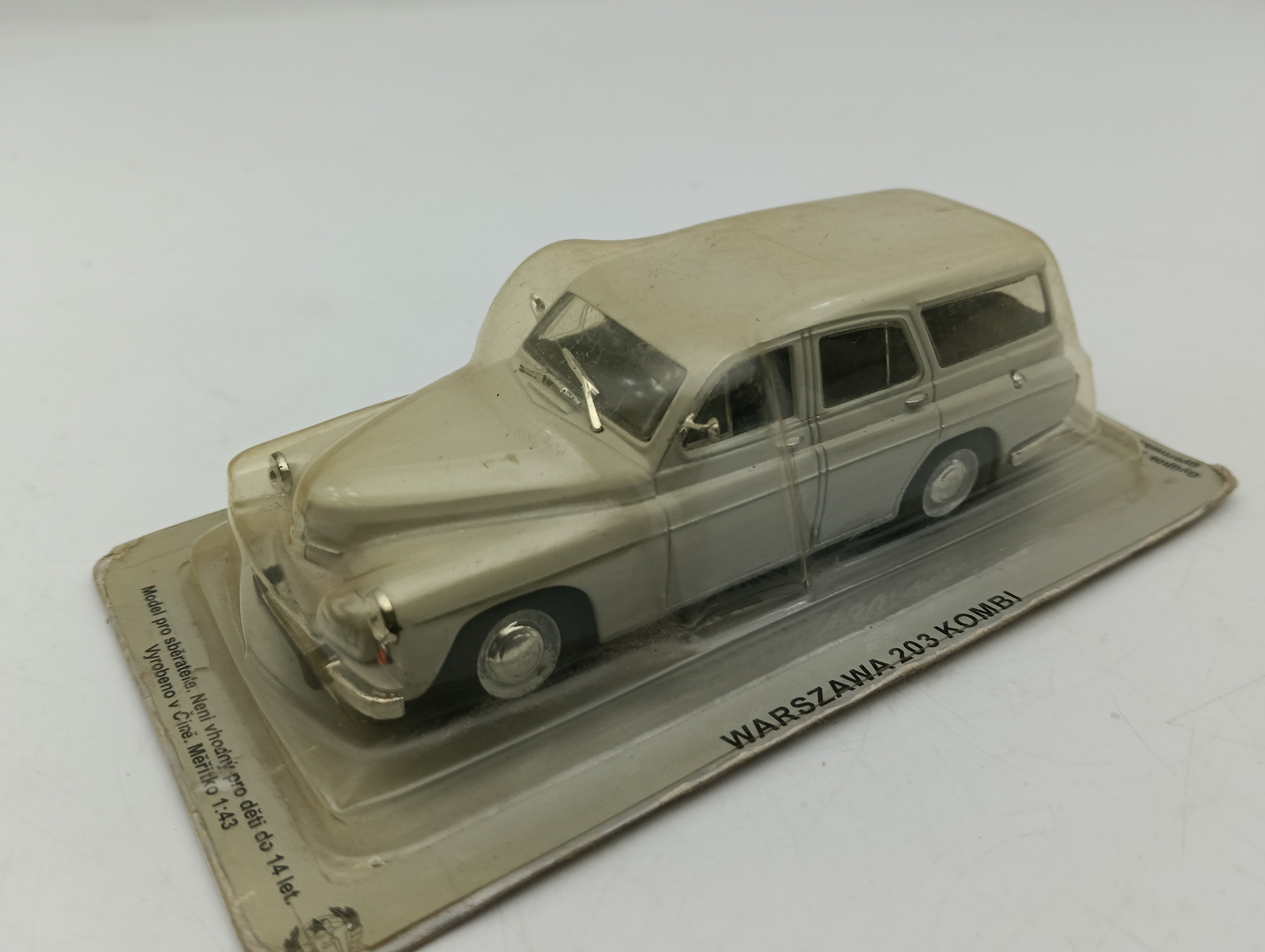 143合金模型车  WARTBURG 203  苏联车华沙汽车