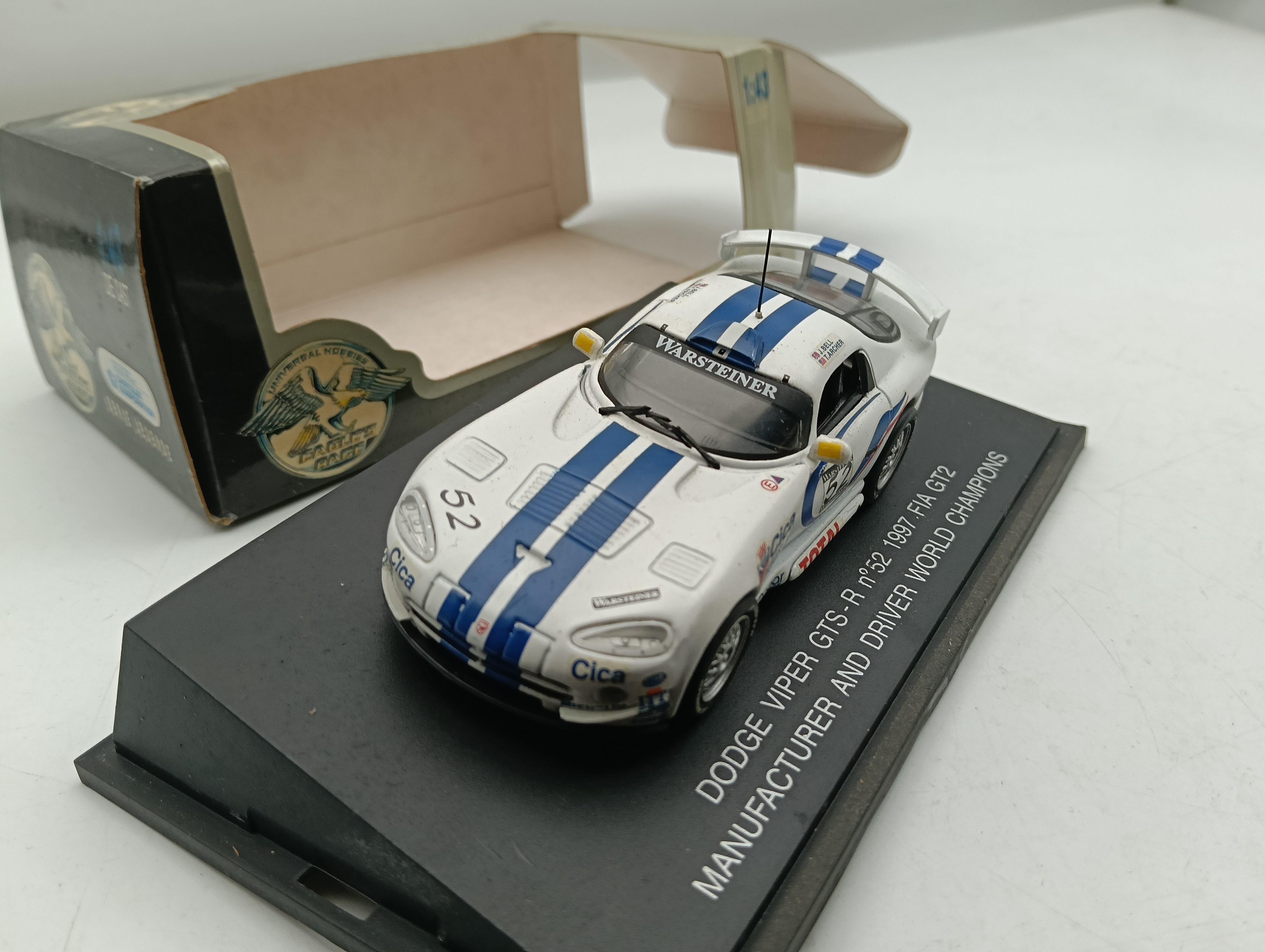 1/43合金模型车道奇蝰蛇  GTS