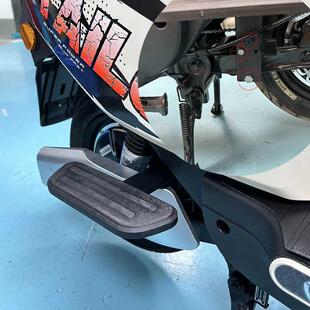 台铃K10电动车后脚踏加宽脚踏搁脚脚踏板改装 无损脚踏台铃K10直上