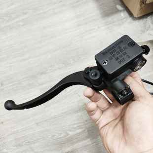 九号NZmix左上泵直上刹车泵鼓刹改碟刹NZmixL上泵配件同款