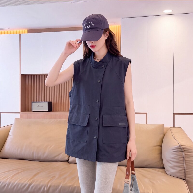大码胖mm工装风多口袋宽松马甲女