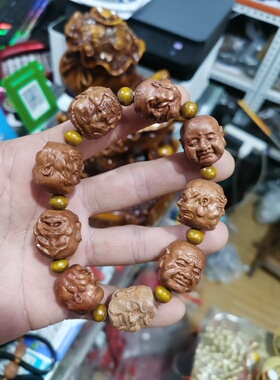 特价 泰山九头佛手串 桃木雕刻直径2厘米 产自泰山 泰山发货