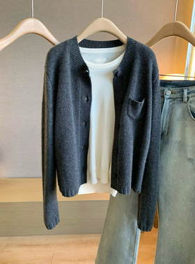 2025新款韩系慵懒风圆领长袖针织羊毛开衫单排扣毛衣外套