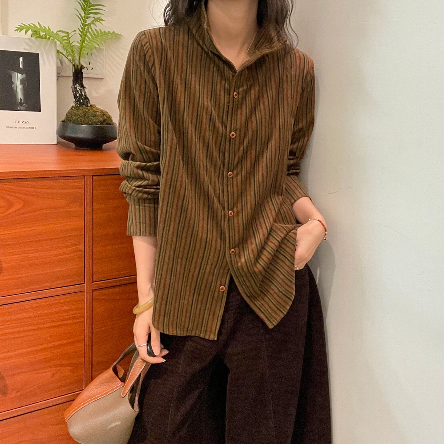 撞色条纹灯芯绒磨毛衬衫女欧洲站