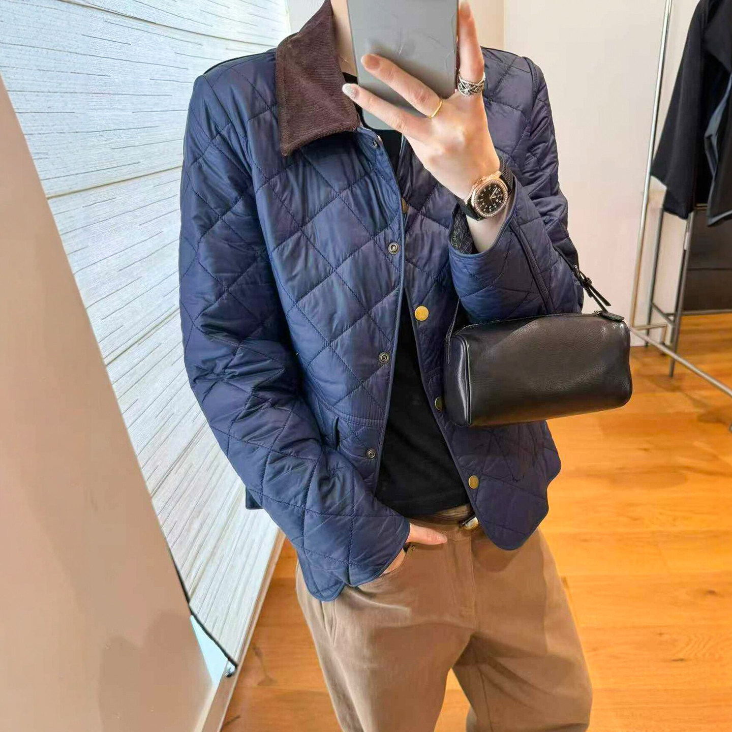 菱形格翻领羽绒服外套女欧洲站2026秋季新款欧货女装时尚短款夹克