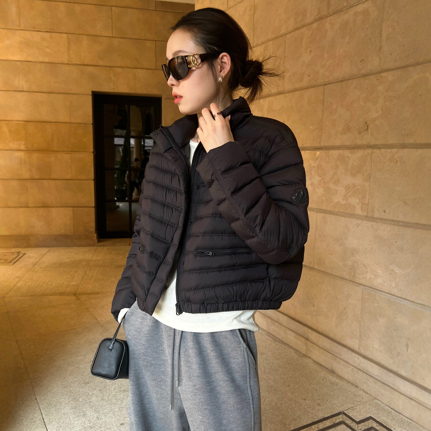 95白鹅绒贴标徽章羽绒服女欧洲站