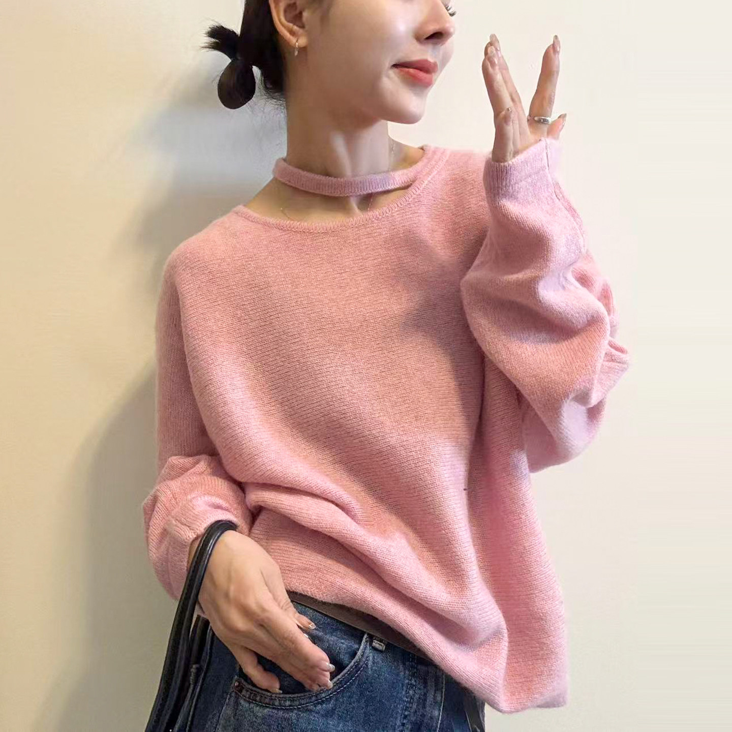 复古镂空挂脖羊毛针织衫女欧洲站