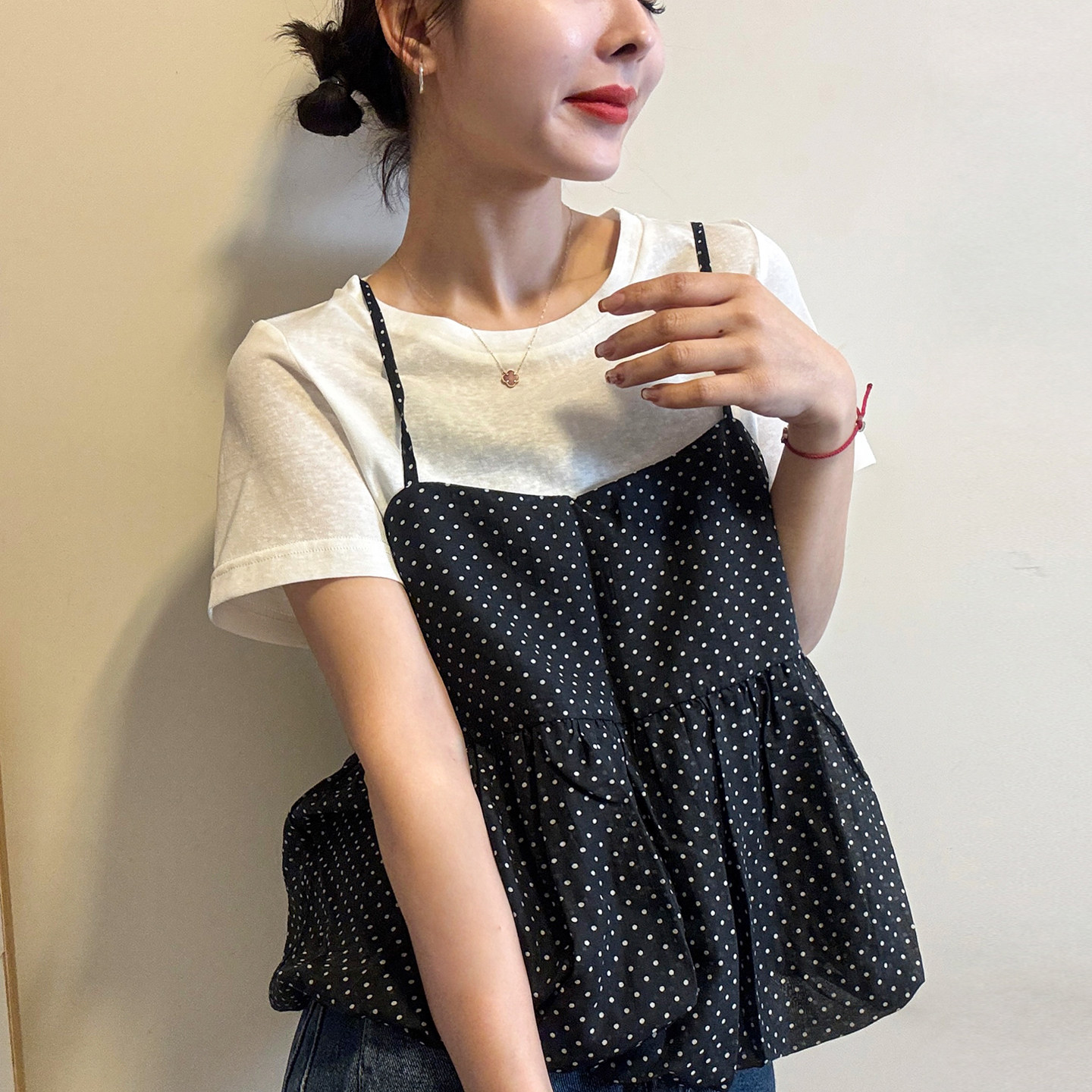 撞色波点吊带背心两件套上衣女欧洲站2026春装新款欧货女装小衫潮