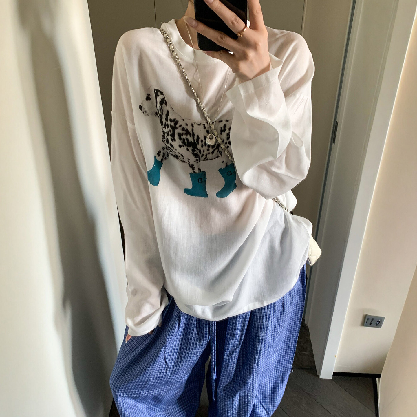 小狗印花防晒大版T恤女欧货上衣