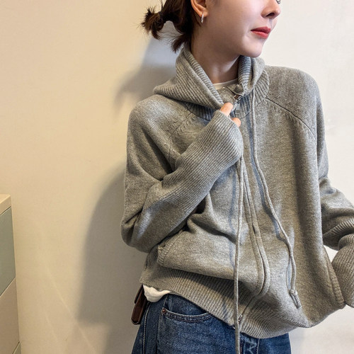 复古连帽山羊绒针织开衫女欧洲站